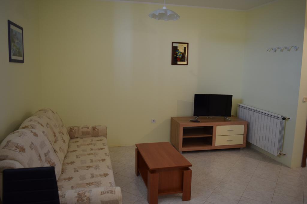 Apartment Vera Štinjan Buitenkant foto