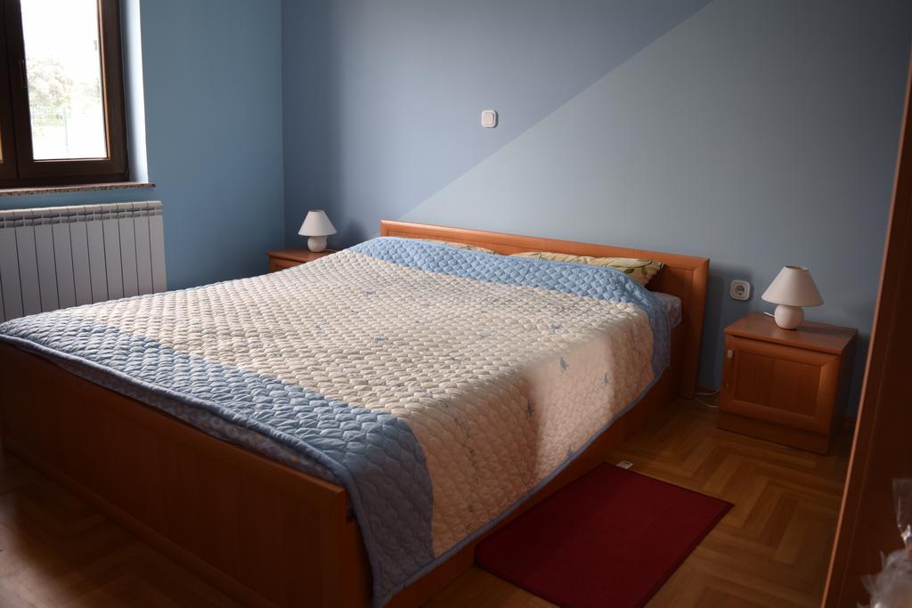 Apartment Vera Štinjan Buitenkant foto