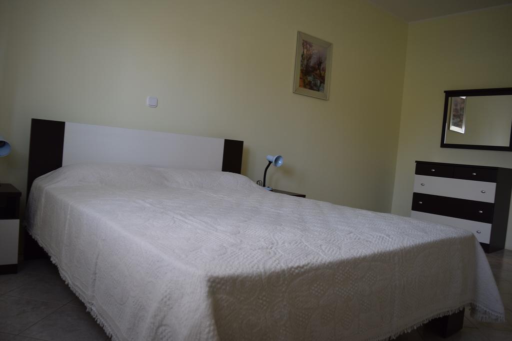 Apartment Vera Štinjan Buitenkant foto